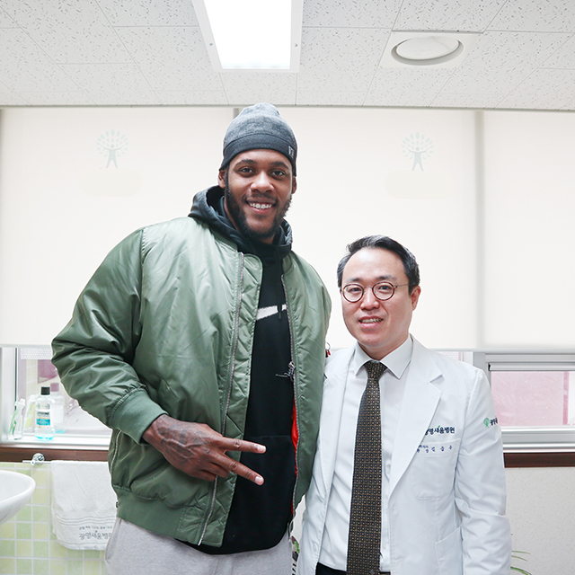 LG제임스켈리.jpg